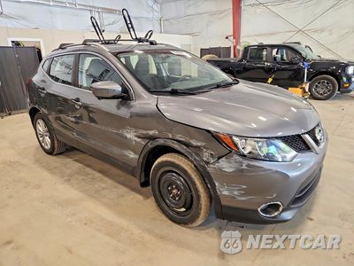 Czwarte zdjęcie samochodu z boku: 2018 NISSAN ROGUE SPORT SV VIN:JN1BJ1CR4JW204386 - miniatura