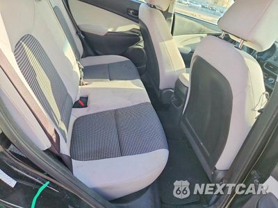 Zdjęcie 11 z 13 samochodu: 2023 HYUNDAI KONA SE VIN:KM8K2CAB1PU019160 - miniatura