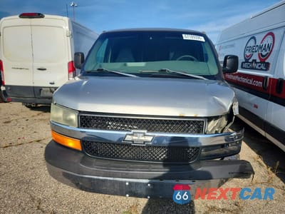 Piąte zdjęcie samochodu w środku: 2003 CHEVROLET EXPRESS G2500 VIN:1GCFG25T031140133 - miniatura