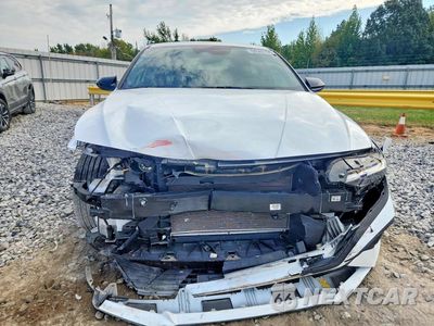 Piąte zdjęcie samochodu w środku: 2025 HYUNDAI ELANTRA SEL SPORT VIN:KMHLM4DG1SU876941 - miniatura