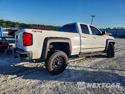 Trzecie zdjęcie samochodu z tyłu: 2015 CHEVROLET SILVERADO K1500 LT VIN:1GCVKREH6FZ151948 - miniatura