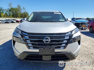 Piąte zdjęcie samochodu w środku: 2025 NISSAN ROGUE SV VIN:5N1BT3BB3SC843882 - miniatura