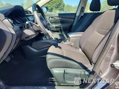 Zdjęcie 7 z 14 samochodu: 2018 NISSAN ROGUE S VIN:5N1AT2MV4JC721592 - miniatura