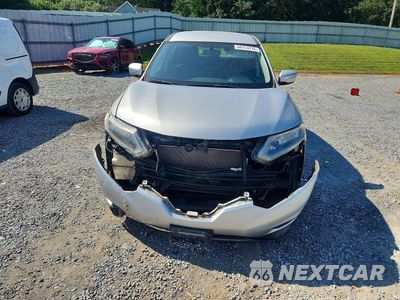 Piąte zdjęcie samochodu w środku: 2015 NISSAN ROGUE S VIN:KNMAT2MT8FP520703 - miniatura