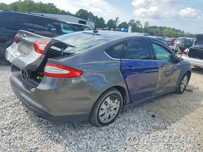 Trzecie zdjęcie samochodu z tyłu: 2013 FORD FUSION S VIN:3FA6P0G72DR211480 - miniatura
