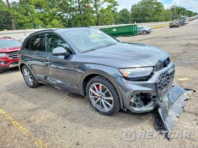 Czwarte zdjęcie samochodu z boku: 2024 AUDI Q5 E PRESTIGE 55 VIN:WA1F2AFY3R2026143 - miniatura