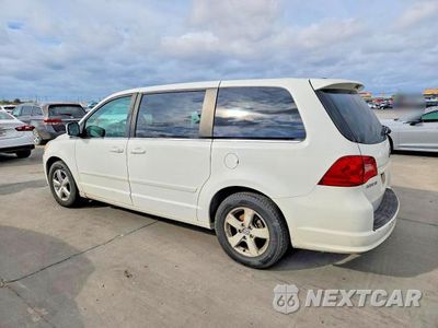 Drugie zdjęcie samochodu z przodu: 2010 VOLKSWAGEN ROUTAN SE VIN:2V4RW3D13AR184535 - miniatura