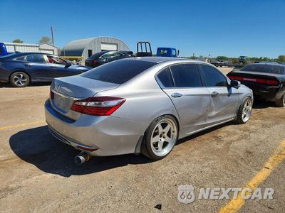 Trzecie zdjęcie samochodu z tyłu: 2017 HONDA ACCORD EXL VIN:1HGCR2F92HA207405 - miniatura