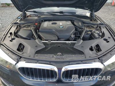 Zdjęcie 11 z 12 samochodu: 2017 BMW 530 XI VIN:WBAJA7C32HG905775 - miniatura