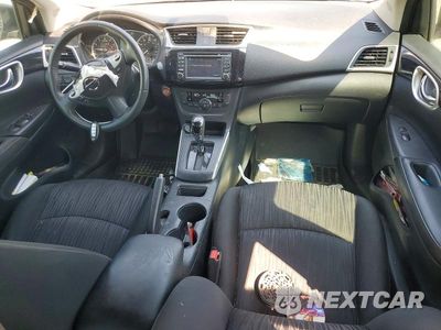 Zdjęcie 8 z 12 samochodu: 2018 NISSAN SENTRA SV VIN:3N1AB7AP8JY220158 - miniatura