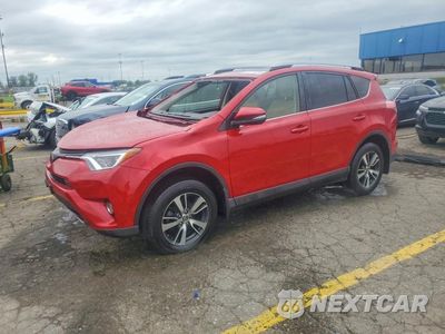 2017 TOYOTA RAV4 XLE JTMRFREV5HJ121174 - główne zdjęcie licytacji z USA - miniatura