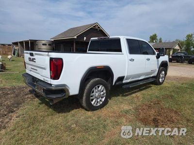 Czwarte zdjęcie samochodu z boku: 2021 GMC SIERRA C2500 SLT VIN:1GT48NEY0MF169816 - miniatura