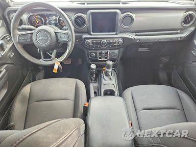 Zdjęcie 8 z 13 samochodu: 2023 JEEP WRANGLER SPORT VIN:1C4HJXDN6PW671582 - miniatura