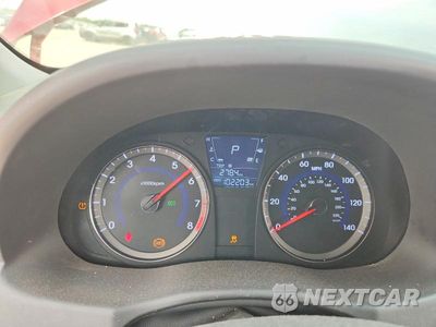 Zdjęcie 9 z 13 samochodu: 2014 HYUNDAI ACCENT GLS VIN:KMHCU4AE9EU621221 - miniatura