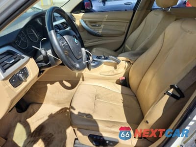 Zdjęcie 7 z 12 samochodu: 2013 BMW 328 XI SULEV VIN:WBA3B5C51DF591077 - miniatura