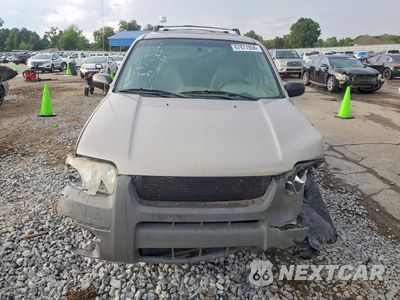 Piąte zdjęcie samochodu w środku: 2001 FORD ESCAPE XLT VIN:1FMYU03171KA99333 - miniatura
