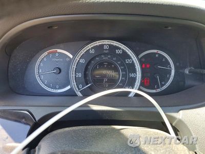Zdjęcie 9 z 12 samochodu: 2016 HONDA ACCORD LX VIN:1HGCR2F3XGA182716 - miniatura