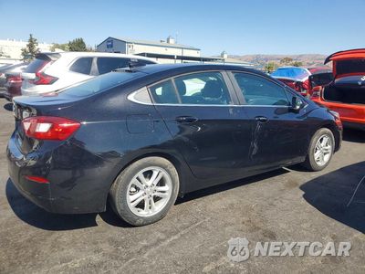 Trzecie zdjęcie samochodu z tyłu: 2018 CHEVROLET CRUZE LT VIN:1G1BE5SM7J7179419 - miniatura