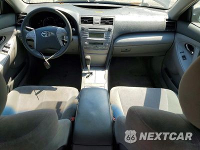Zdjęcie 8 z 13 samochodu: 2011 TOYOTA CAMRY HYBRID VIN:4T1BB3EK8BU140447 - miniatura
