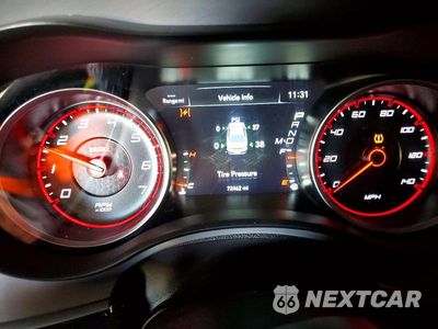 Zdjęcie 9 z 12 samochodu: 2023 DODGE CHARGER SXT VIN:2C3CDXBG0PH690931 - miniatura