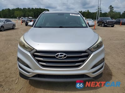 Piąte zdjęcie samochodu w środku: 2016 HYUNDAI TUCSON SPORT VIN:KM8J33A26GU192374 - miniatura