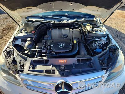 Zdjęcie 11 z 13 samochodu: 2012 MERCEDES-BENZ C 250 VIN:WDDGF4HB2CR207893 - miniatura