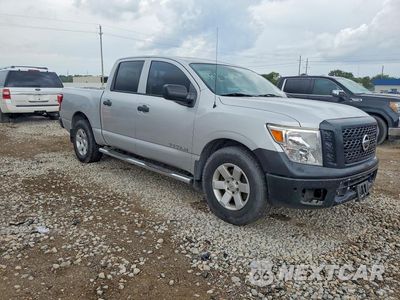 Czwarte zdjęcie samochodu z boku: 2018 NISSAN TITAN S VIN:1N6AA1EK0JN545568 - miniatura