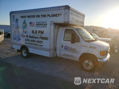 Czwarte zdjęcie samochodu z boku: 2006 FORD E450 BOX TRUCK VIN:1FDXE45SX6DA56347 - miniatura