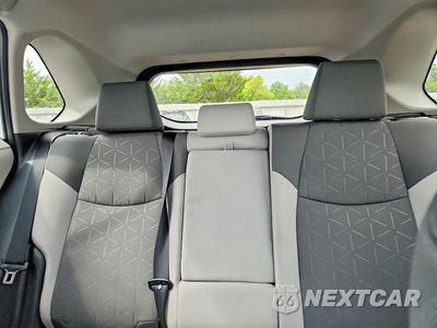 Zdjęcie 10 z 13 samochodu: 2025 TOYOTA RAV4 XLE VIN:2T3P1RFV3SW605437 - miniatura