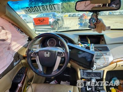 Zdjęcie 9 z 12 samochodu: 2010 HONDA ACCORD EXL VIN:5KBCP3F8XAB011955 - miniatura