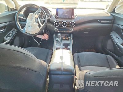 Zdjęcie 8 z 12 samochodu: 2020 NISSAN SENTRA SV VIN:3N1AB8CV2LY260367 - miniatura