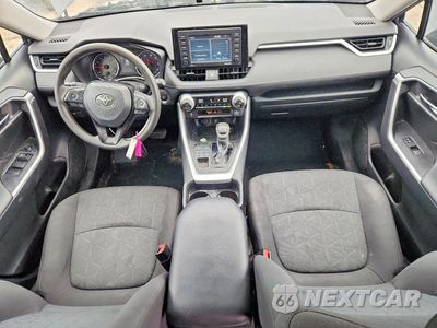Zdjęcie 8 z 13 samochodu: 2020 TOYOTA RAV4 XLE VIN:2T3P1RFV3LC128124 - miniatura