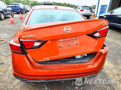 Zdjęcie 6 z 12 samochodu: 2019 NISSAN ALTIMA SR VIN:1N4BL4CV9KC100877 - miniatura