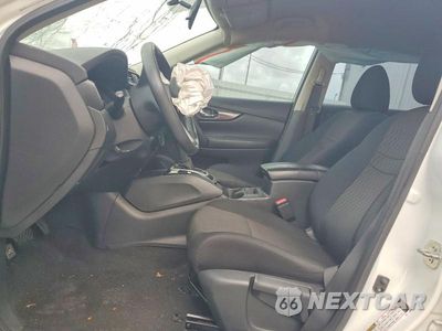 Zdjęcie 7 z 12 samochodu: 2018 NISSAN ROGUE S VIN:5N1AT2MT0JC827505 - miniatura