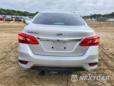 Zdjęcie 6 z 12 samochodu: 2018 NISSAN SENTRA S VIN:3N1AB7AP0JY321761 - miniatura