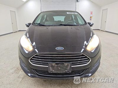 Piąte zdjęcie samochodu w środku: 2018 FORD FIESTA SE VIN:3FADP4EJ8JM107808 - miniatura
