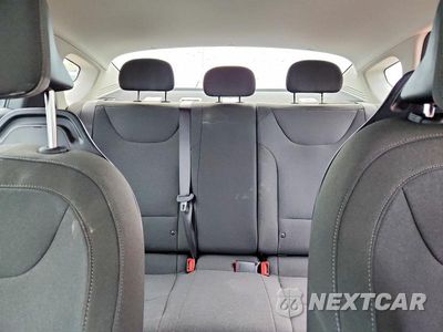 Zdjęcie 10 z 14 samochodu: 2026 KIA K4 LXS VIN:3KPFT4DE1TE359853 - miniatura