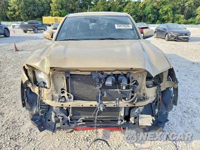 Piąte zdjęcie samochodu w środku: 2018 TOYOTA TACOMA TRD OFF-ROAD VIN:3TMCZ5AN0JM169511 - miniatura