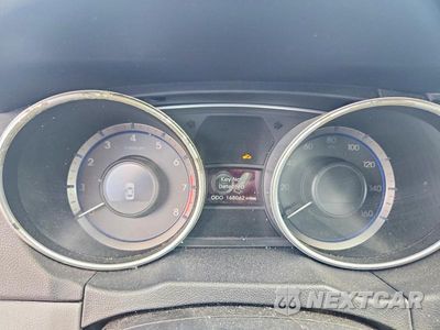 Zdjęcie 9 z 12 samochodu: 2011 HYUNDAI SONATA LIMITED VIN:5NPEC4ACXBH086260 - miniatura