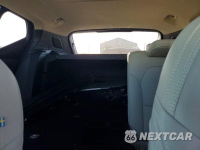 Zdjęcie 10 z 13 samochodu: 2022 VOLVO XC40 T5 MOMENTUM VIN:YV4162UK4L2280067 - miniatura