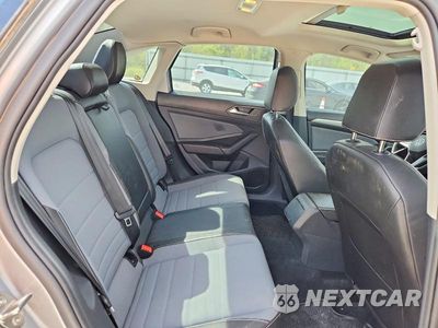 Zdjęcie 10 z 12 samochodu: 2025 VOLKSWAGEN JETTA SE VIN:3VW7X7BUXSM081556 - miniatura