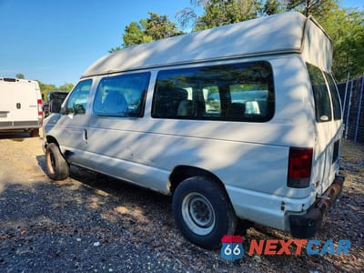 Drugie zdjęcie samochodu z przodu: 2007 FORD ECONOLINE E250 VAN VIN:1FTNE24W27DA27303 - miniatura