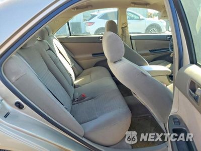 Zdjęcie 10 z 12 samochodu: 2005 TOYOTA CAMRY LE VIN:4T1BE30KX5U023598 - miniatura