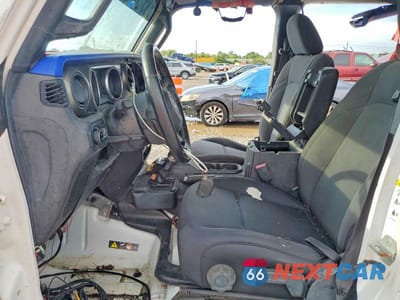 Zdjęcie 7 z 13 samochodu: 2019 JEEP WRANGLER UNLIMITED SPORT VIN:1C4HJXDG9KW518706 - miniatura