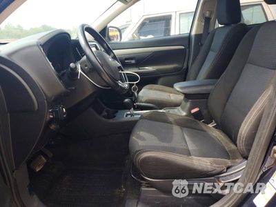 Zdjęcie 7 z 13 samochodu: 2016 MITSUBISHI OUTLANDER SE VIN:JA4AZ3A32GZ032436 - miniatura