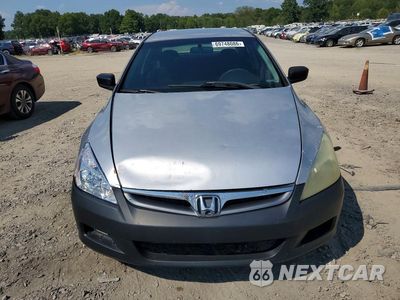 Piąte zdjęcie samochodu w środku: 2006 HONDA ACCORD VALUE VIN:1HGCM56186A046999 - miniatura