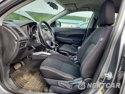 Zdjęcie 7 z 13 samochodu: 2013 MITSUBISHI OUTLANDER SPORT ES VIN:4A4AR3AU4DE011078 - miniatura