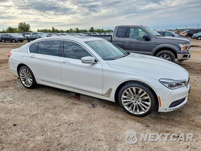 Czwarte zdjęcie samochodu z boku: 2016 BMW 750 XI VIN:WBA7F2C53GG418390 - miniatura