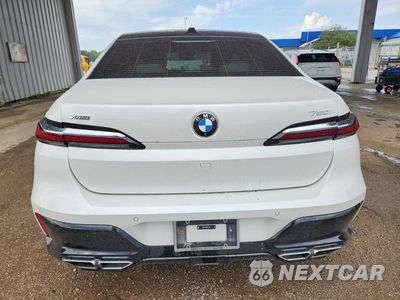 Zdjęcie 6 z 12 samochodu: 2024 BMW 760 XI VIN:WBA33EJ06RCP08908 - miniatura