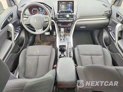 Zdjęcie 8 z 13 samochodu: 2023 MITSUBISHI ECLIPSE CROSS LE VIN:JA4ATVAA7PZ001100 - miniatura